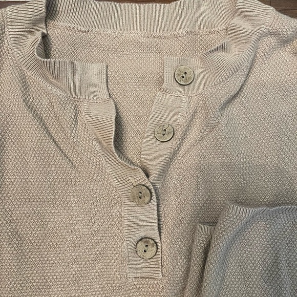 Amazon Cream Waffle Set - Picture 6 of 6